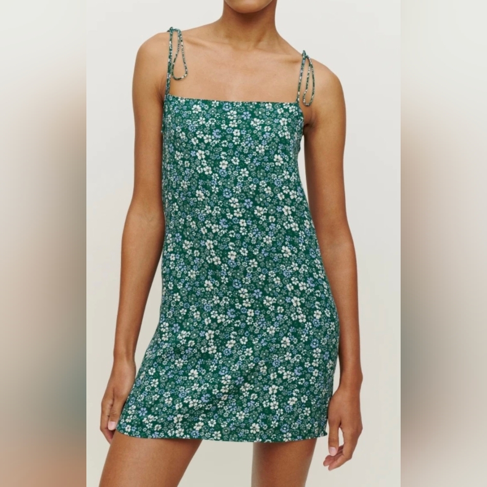 Reformation Green and White Floral Shift Mini Dress In Size 2
